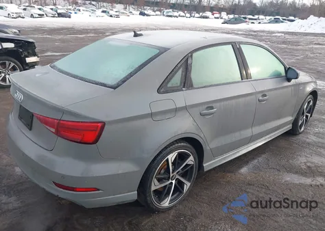 2020 Audi A3 Premium 45 Tfsi S Line Quattro S Tronic z USA, uszkodzony, nr VIN WAUBEGFF2LA012113